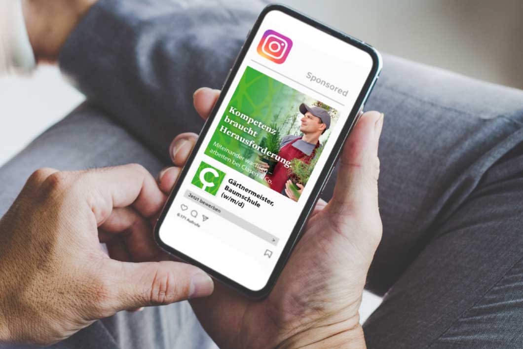 clasen-recruiting-09.jpg Clasen App auf Handy