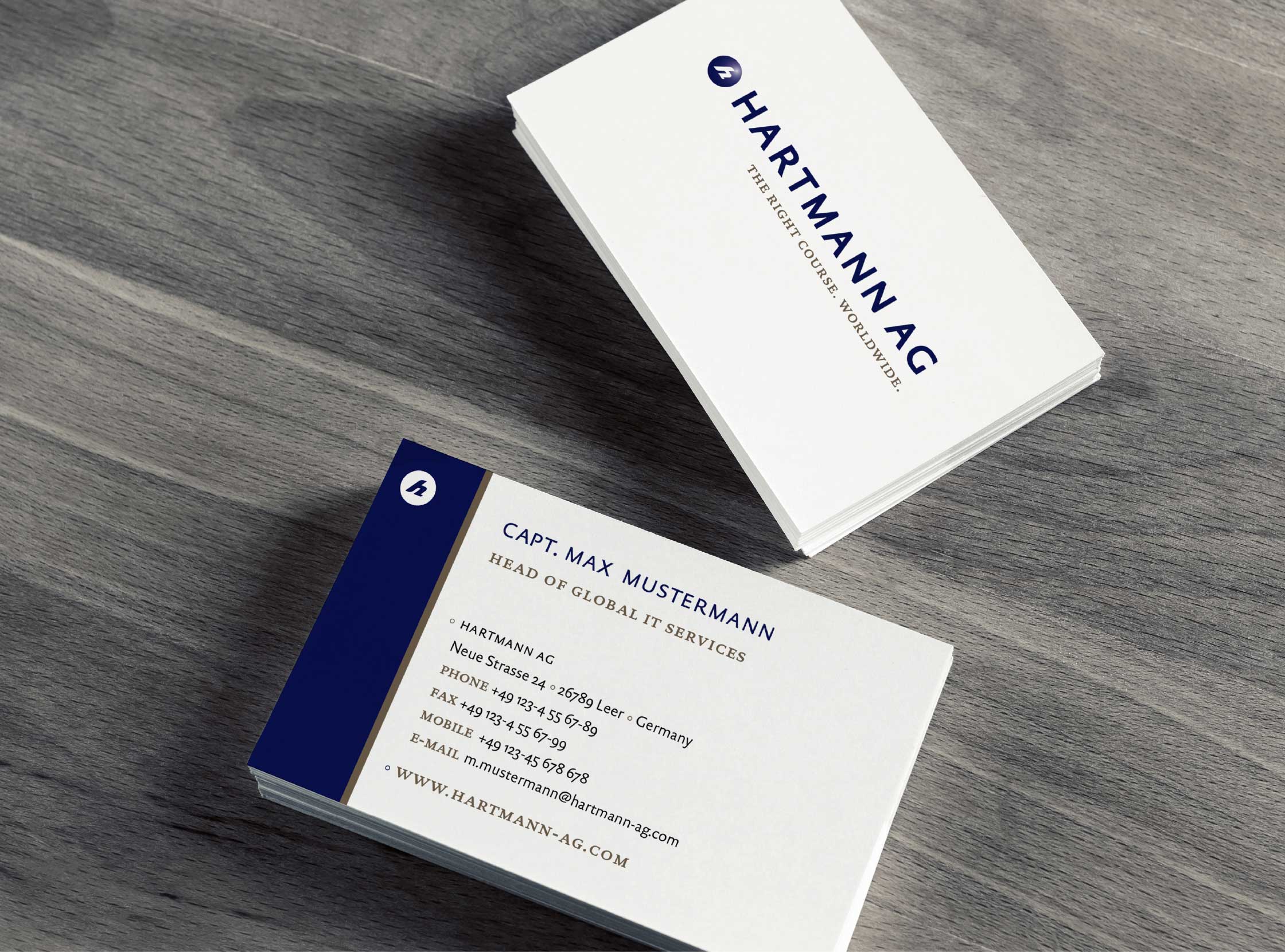 hartmann-11.jpg Weiße Visitenkarte von Hartmann