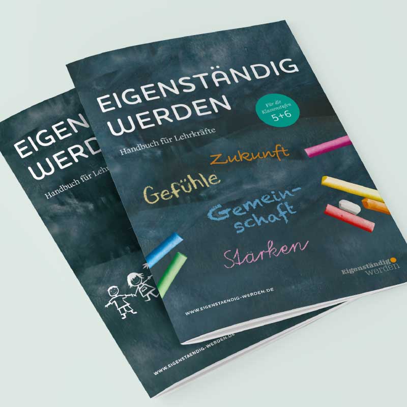 Zwei dunkle Schulhefte