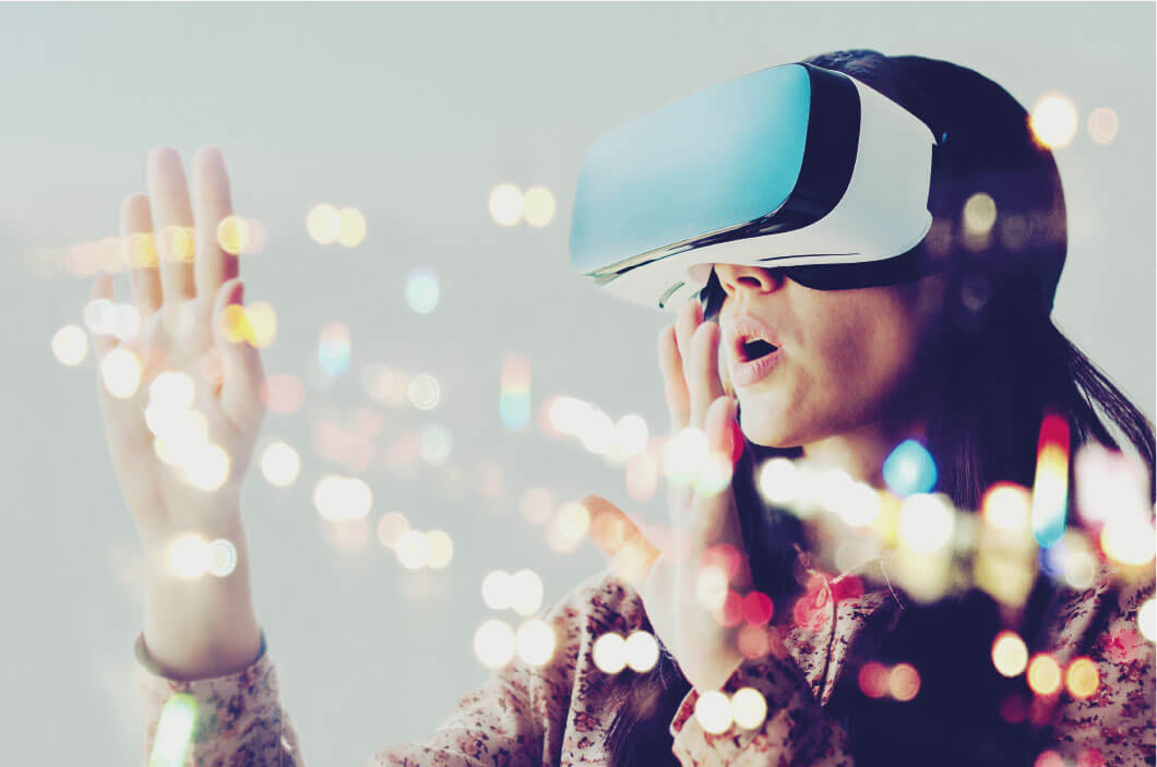 zukunftswerte-02.jpg Frau mit Brille