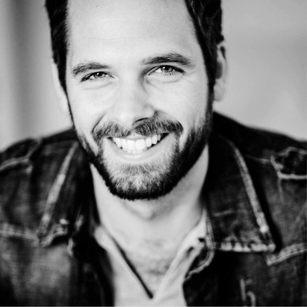 Schwarz Weiß Porträt von bärtigen Mann