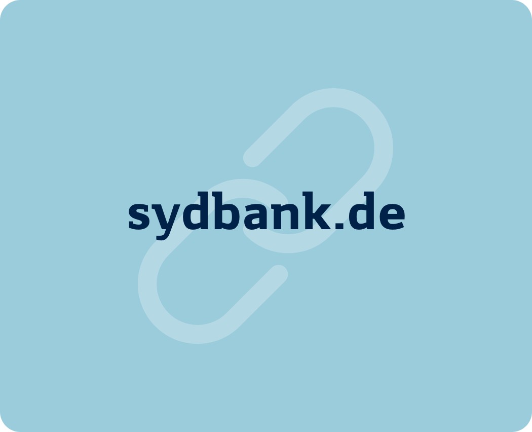 Hellblauer Hintergrund, darauf die URL von Sydbank, im Hintergrund ein Link Icon