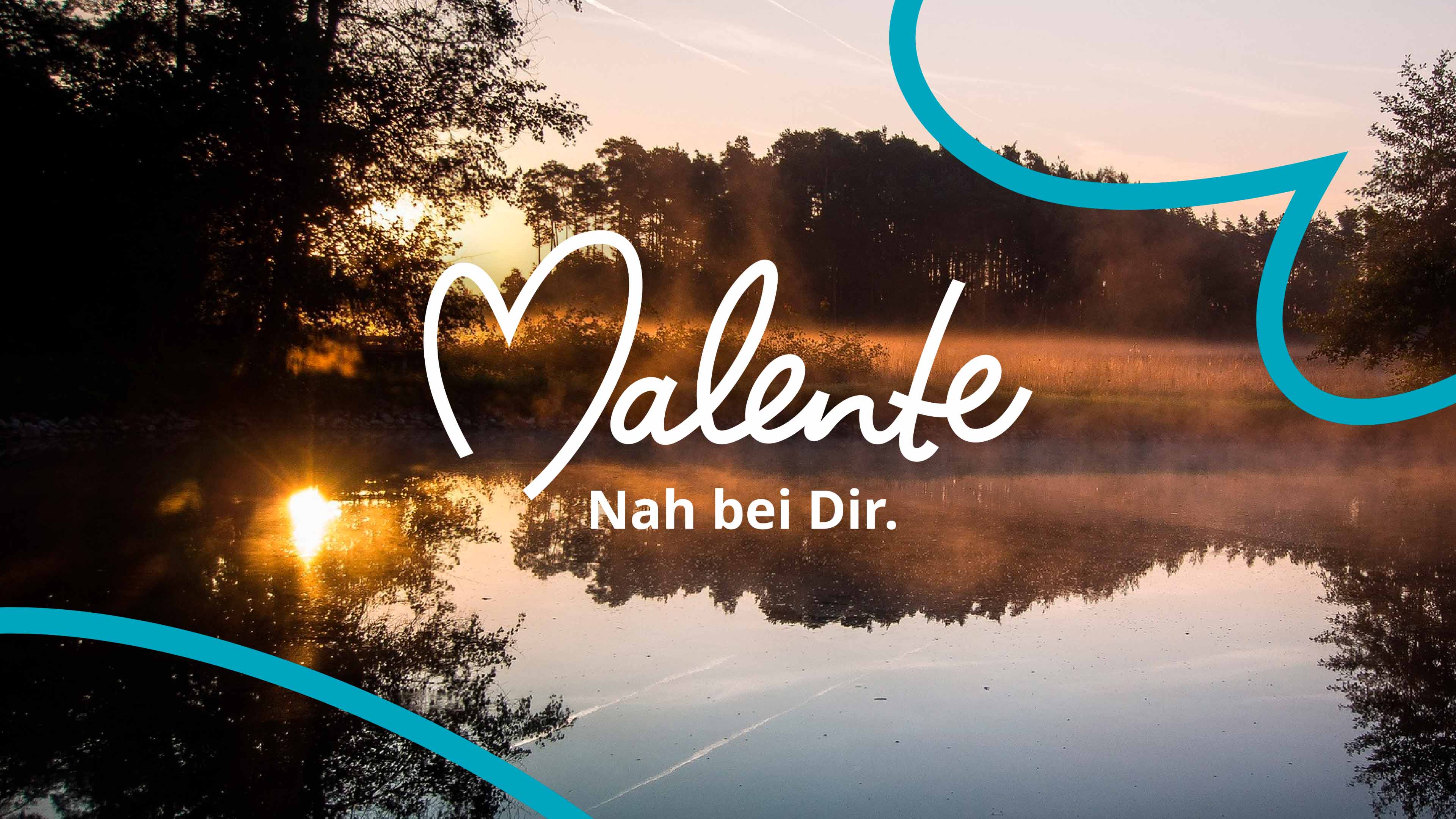 Foto eines Sees bei Abendsonne mit dem Schriftzug im Vordergrund Malente nah bei dir.