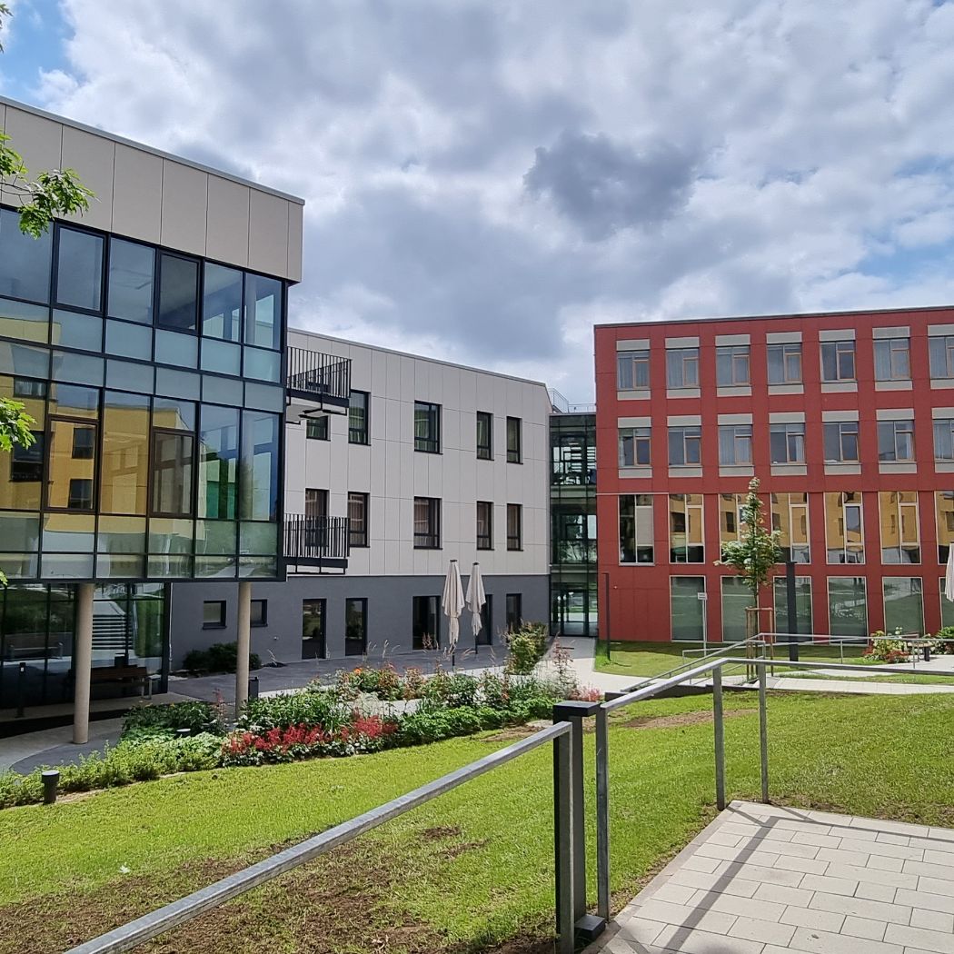 Die Anlage der Klinik von außen