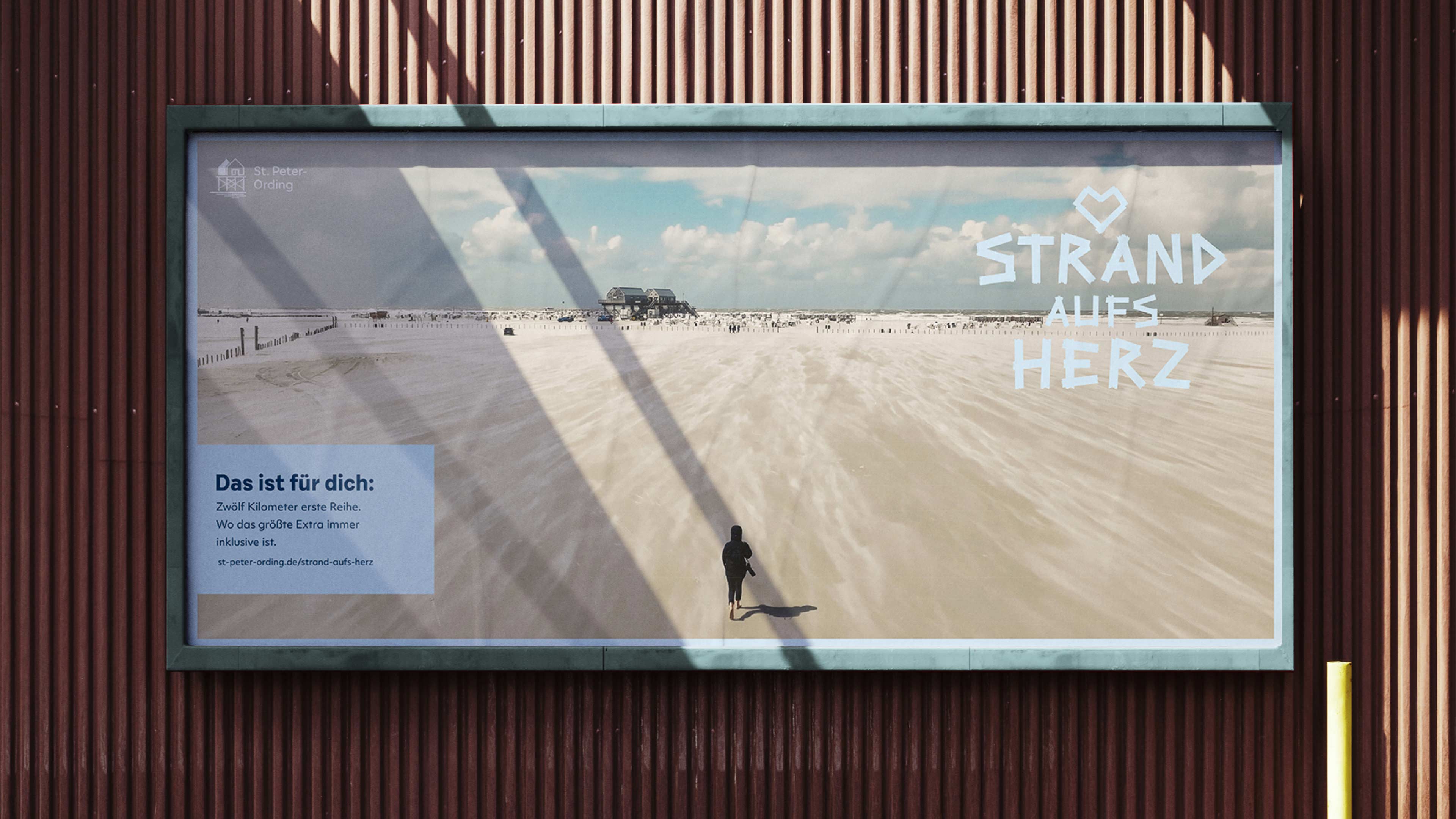 Großwandplakat mit Strandmotiv Strand aufs Herz 