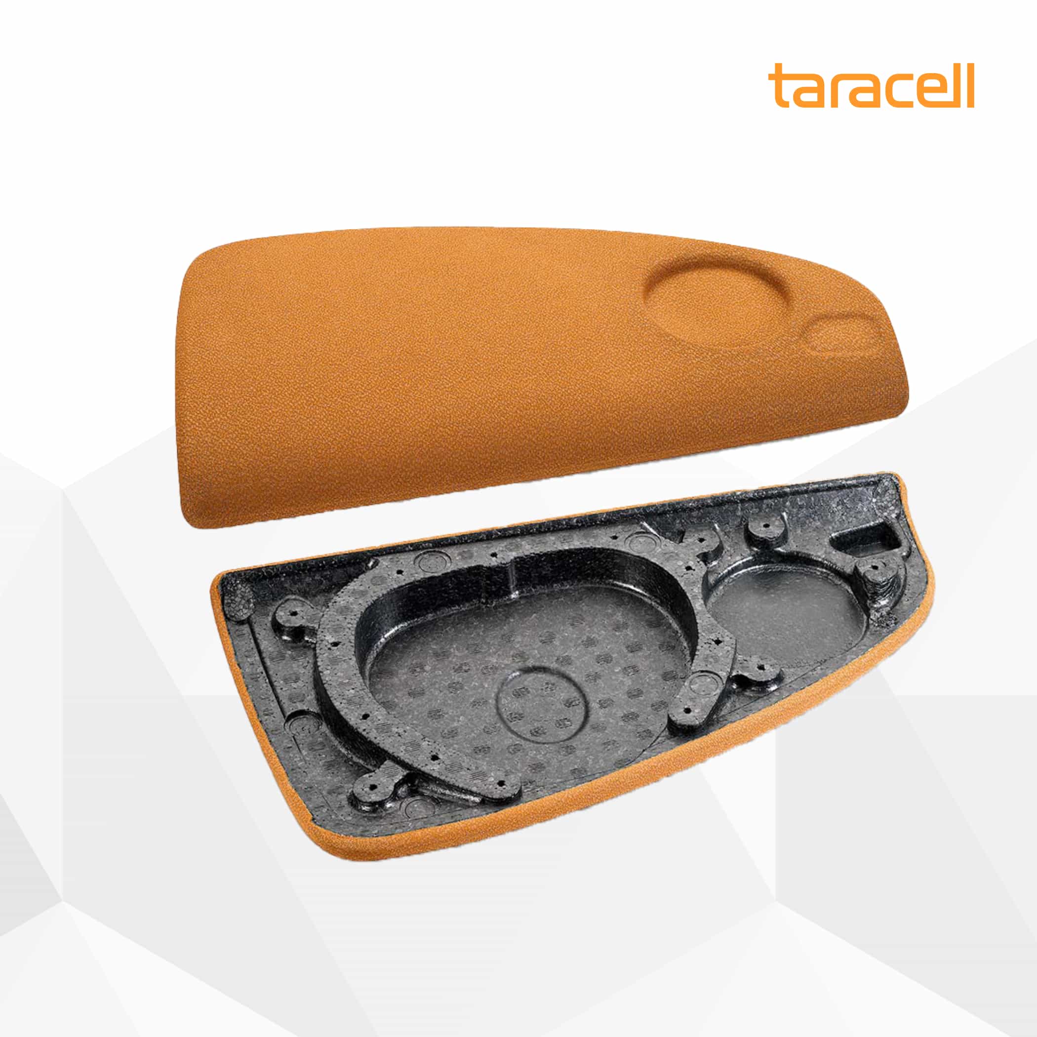 hochzwei_backp_teaser_06.jpg Orangefarbene Thermobox mit schwarzem Styropor