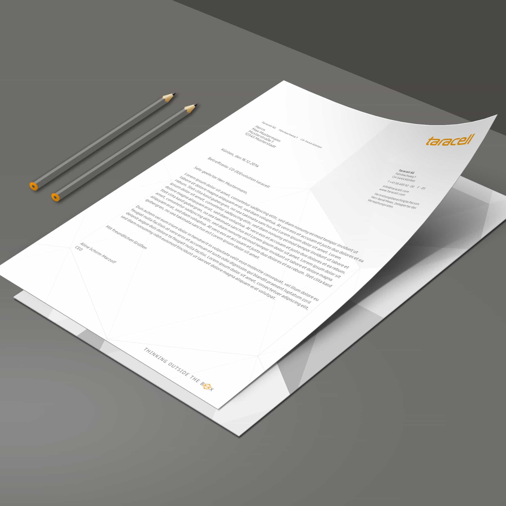 hochzwei_backp_teaser_09.jpg Anschreiben auf Taracell-Briefpapier und zwei Bleistifte