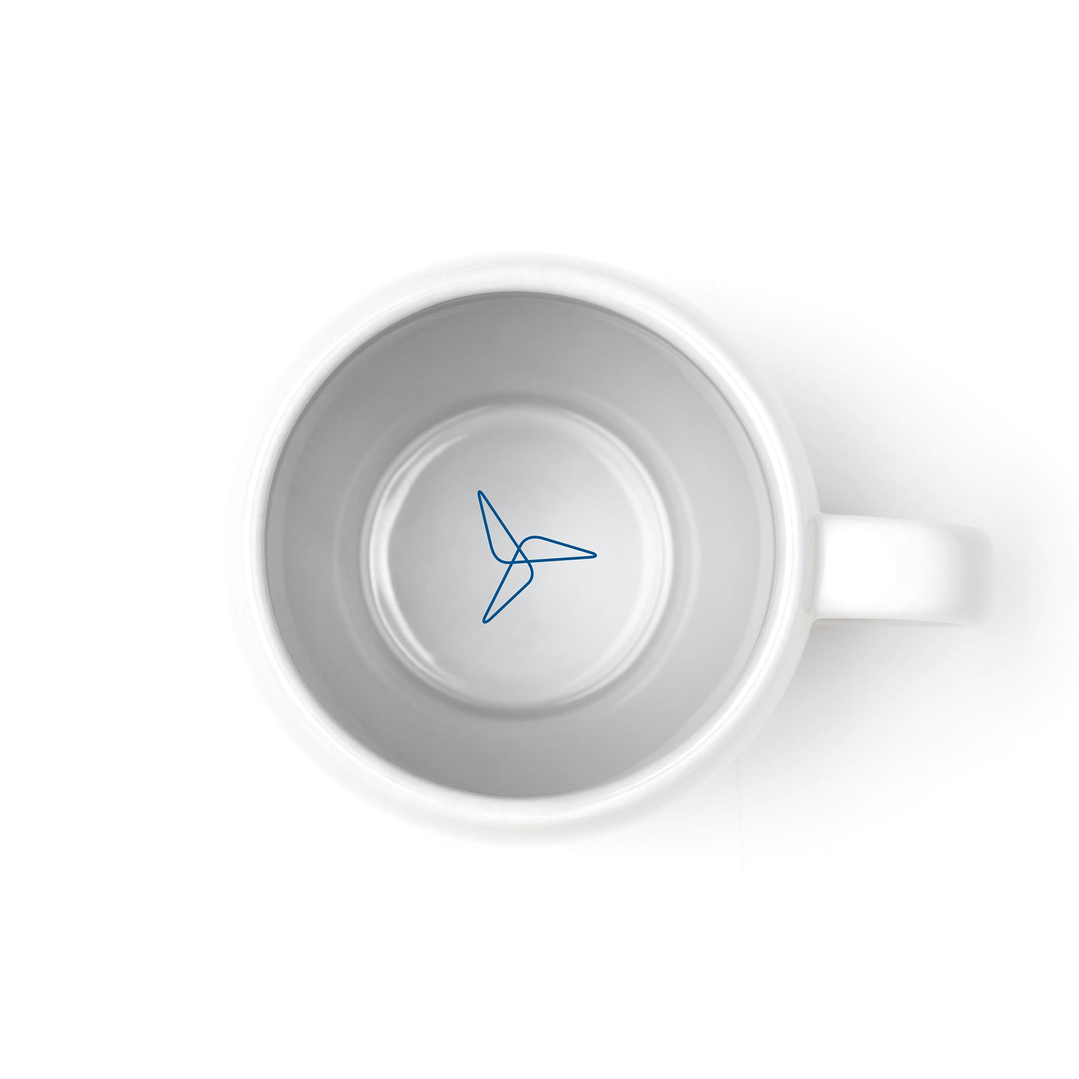 hochzwei_cmc_teaser_02.jpg Blick auf den mit Windrad bedruckten Becherboden