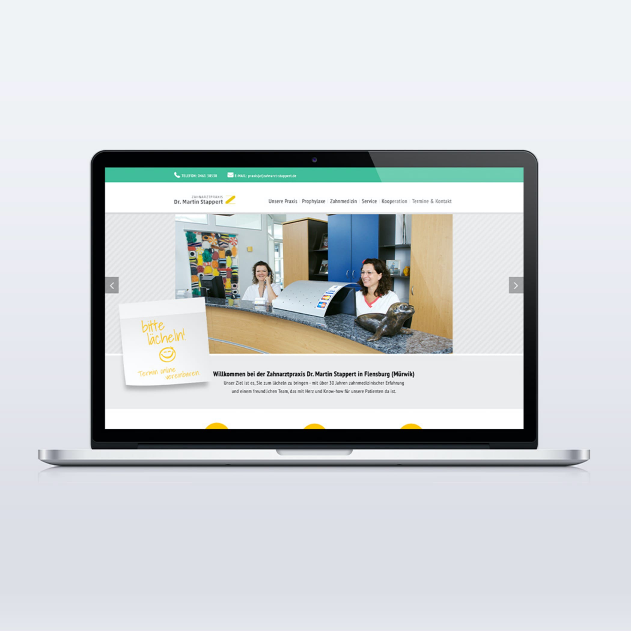 hochzwei_drms_teaser_06.jpg Laptop zeigt Website von Dr. Martin Stappert