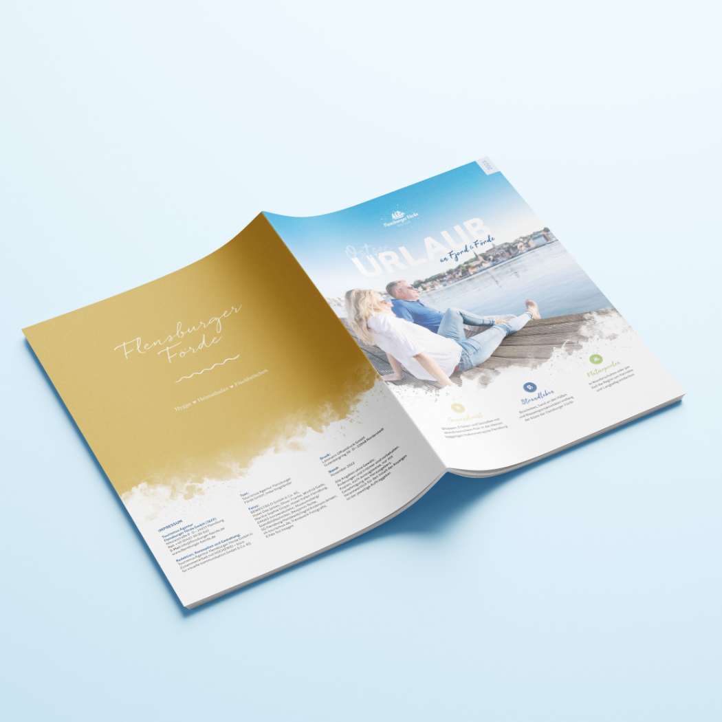 hochzwei_taff_teaser_03.jpg Aufgeklapptes Magazin der Flensburger Förde