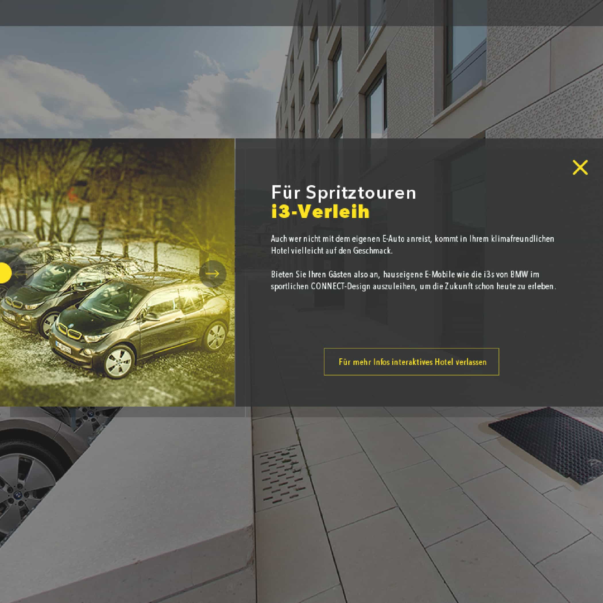 hochzwei_gpjoule_teaser_05.jpg Zwei schwarze Smarts parken nebeneinander