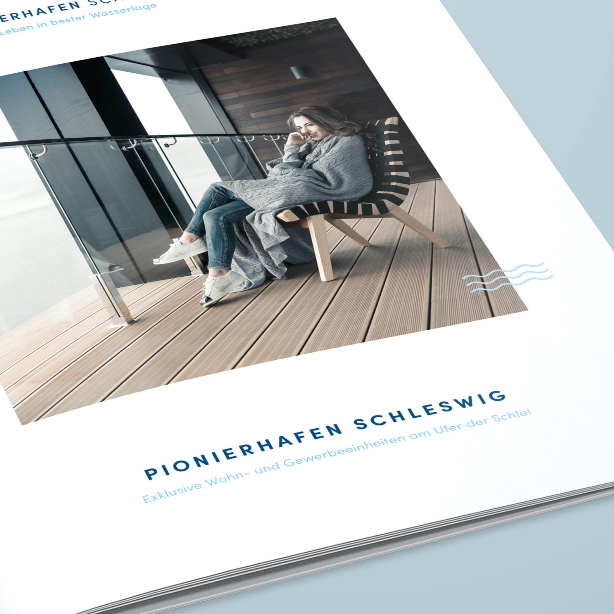 hochzwei_halu_teaser_05.jpg katalogcover vom Pionierhafen Schleswig