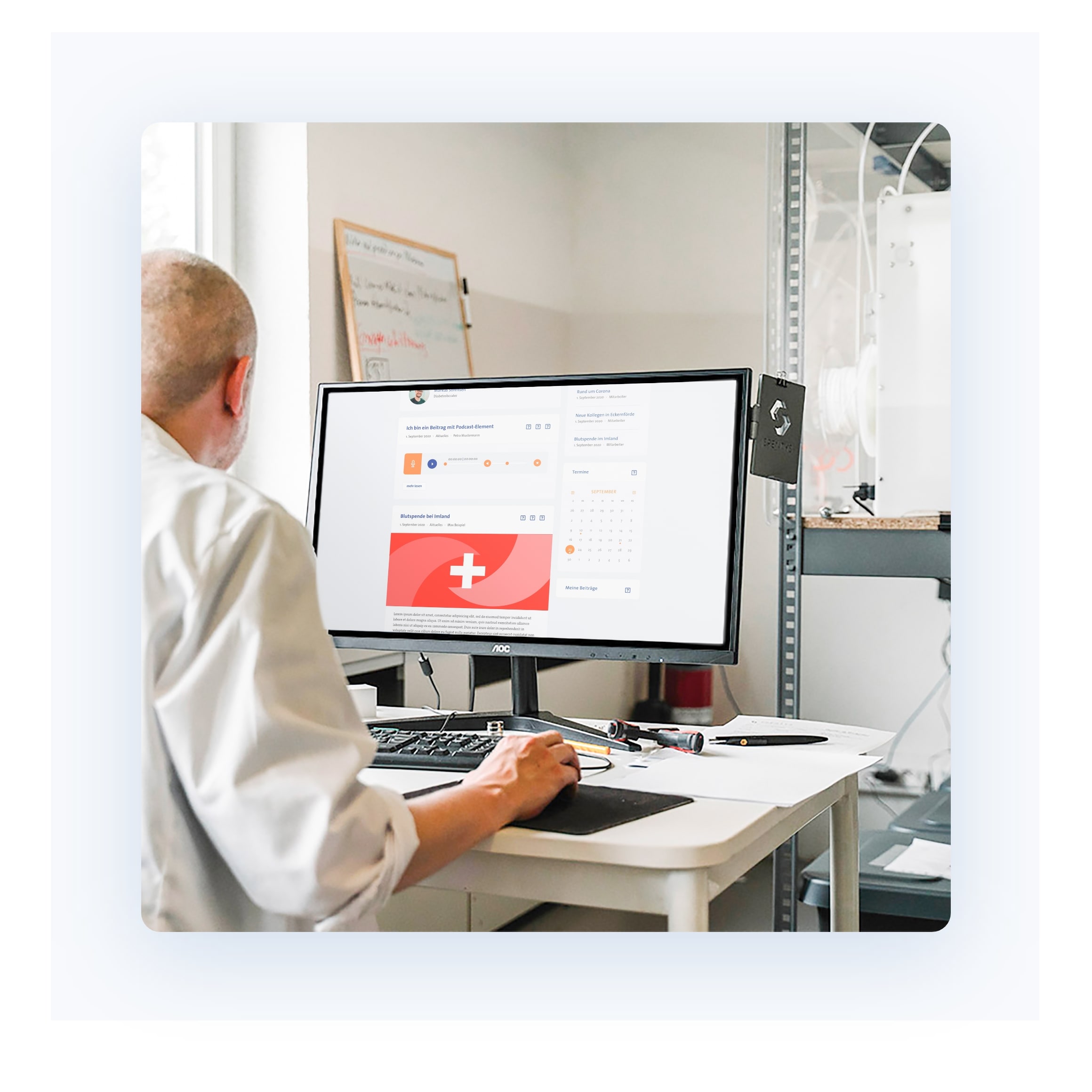 hochzwei_imla_teaser_07.jpg Ein Imland Mitarbeiter arbeitet konzentriert am Schreibtisch