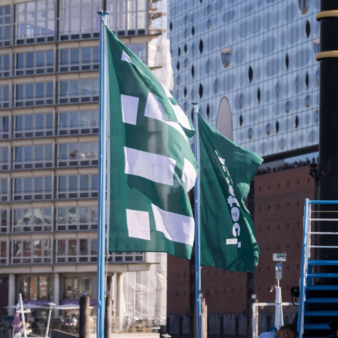 h2_innotec_teaser_13.jpg Eine innotec Flagge