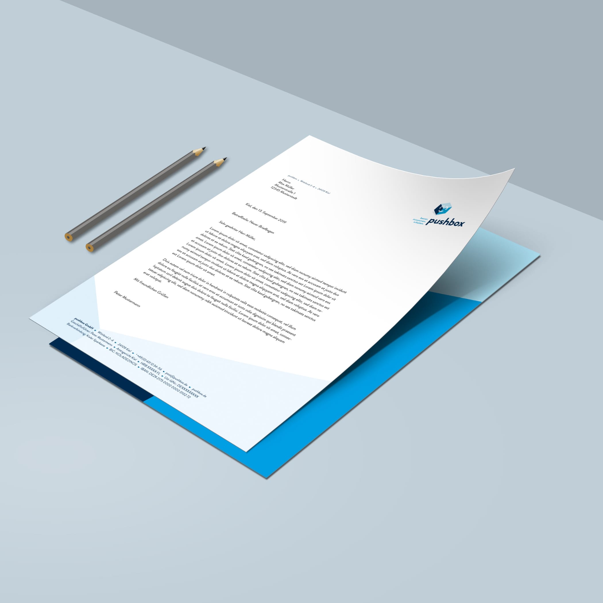 hochzwei_knpushbox_teaser_04.jpg Weißes Blatt Papier von Pushbox