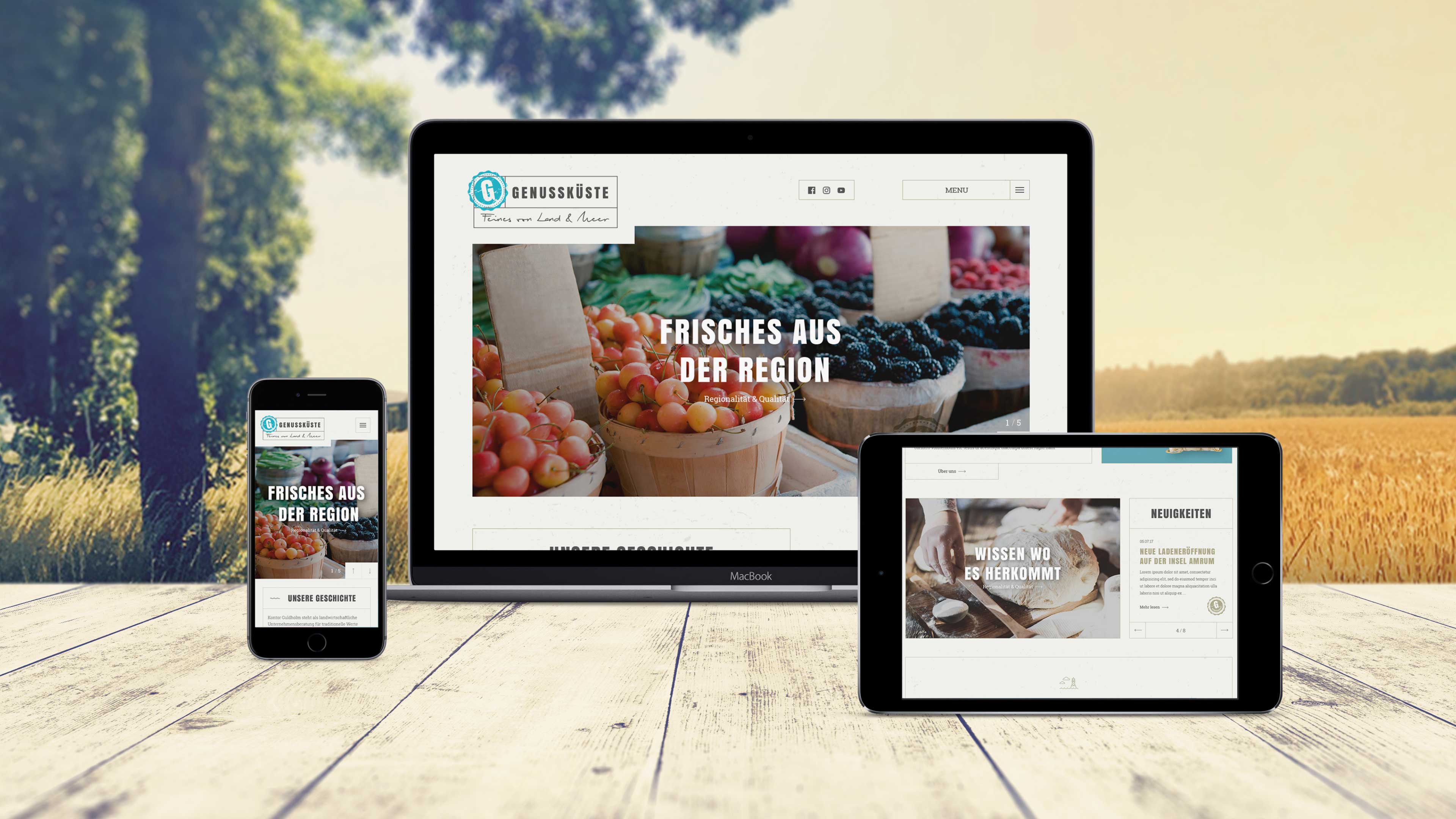 hochzwei_kogu_slider_01.jpg Kontor Gudholm Unterseite in drei mobilen Ansichten