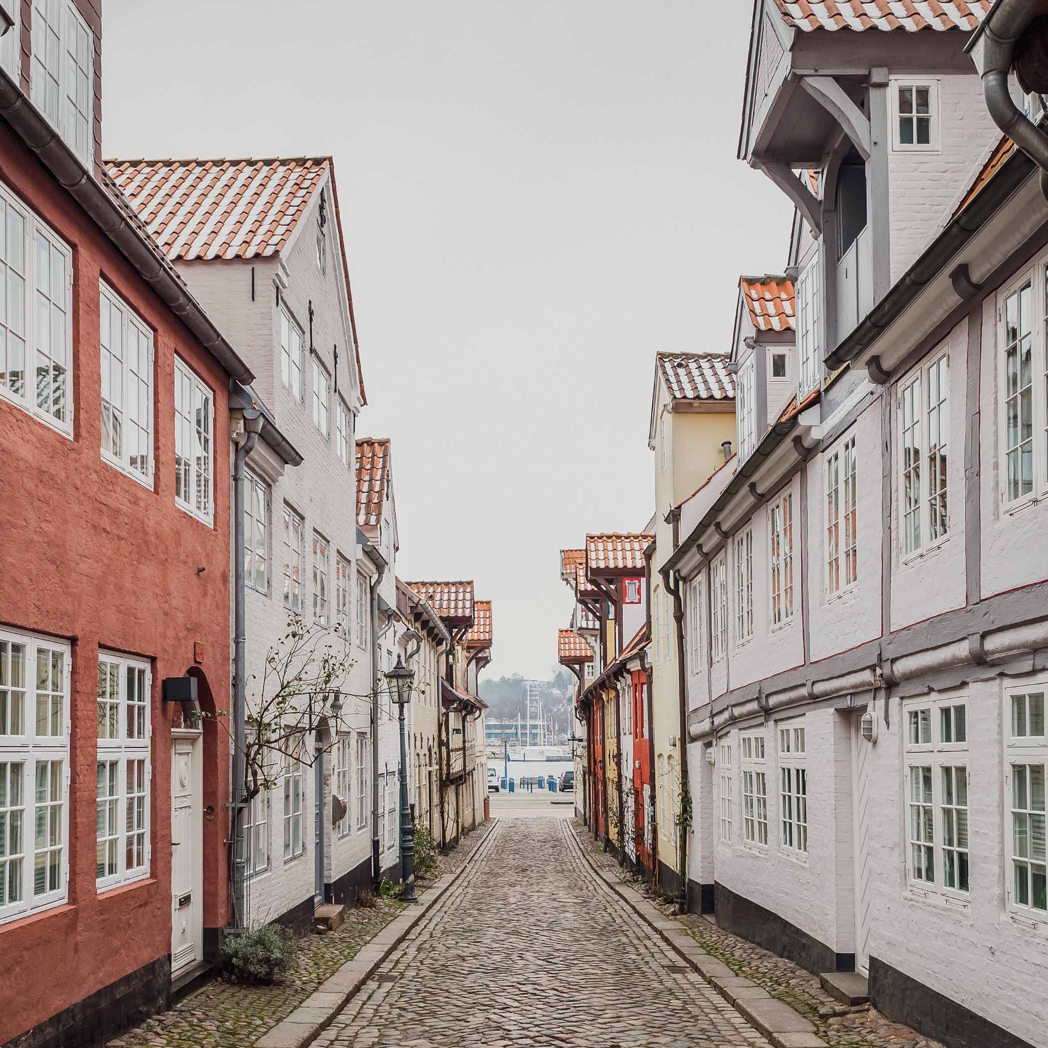 hochzwei_KontorKjer_teaser_04.jpg Blick auf den Oluf Samsong Gang in Flensburg