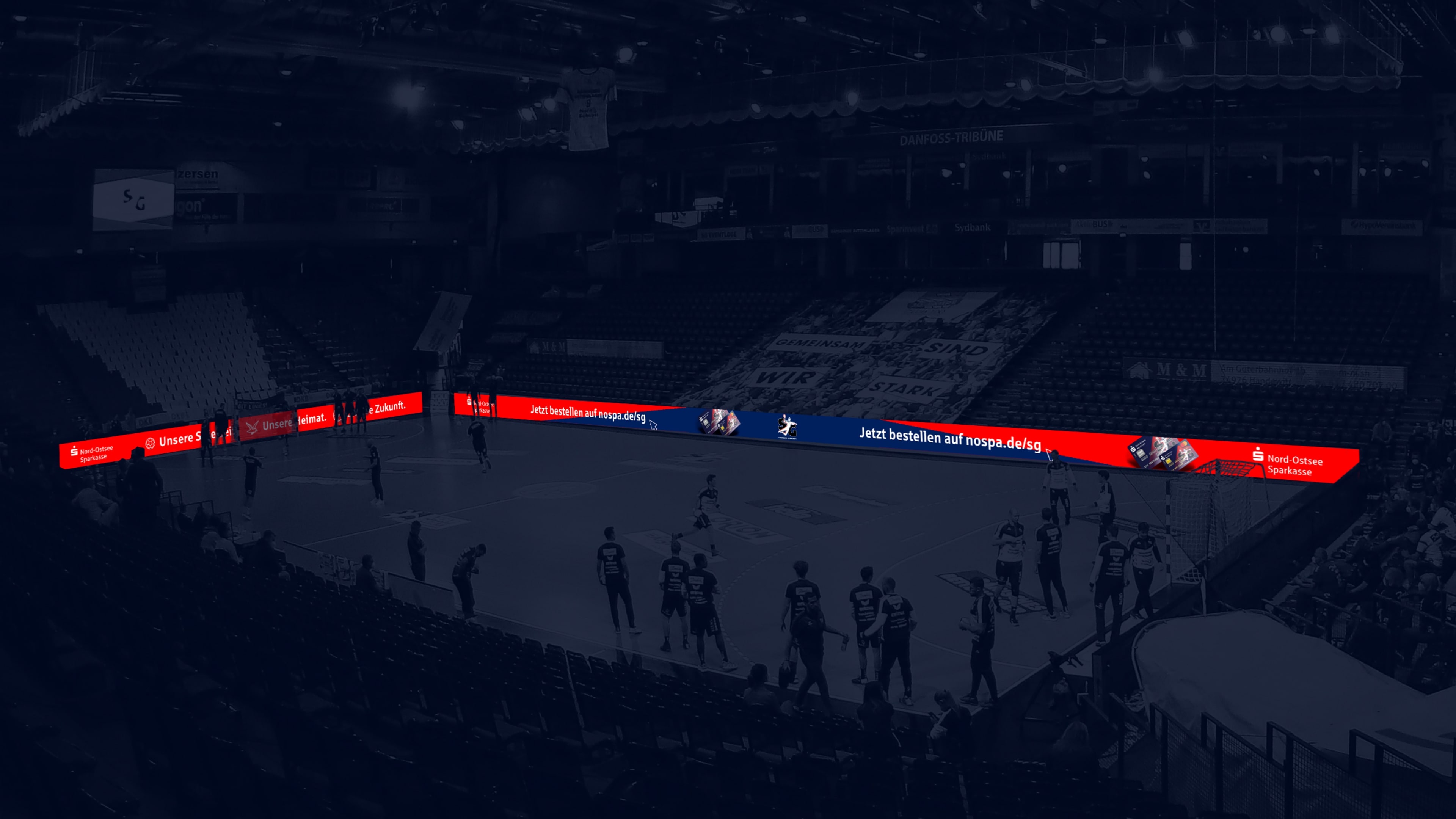 hochzwei_sgkreditkarte_slider_02.jpg Blick auf das abgedunkelte SG Spielfeld