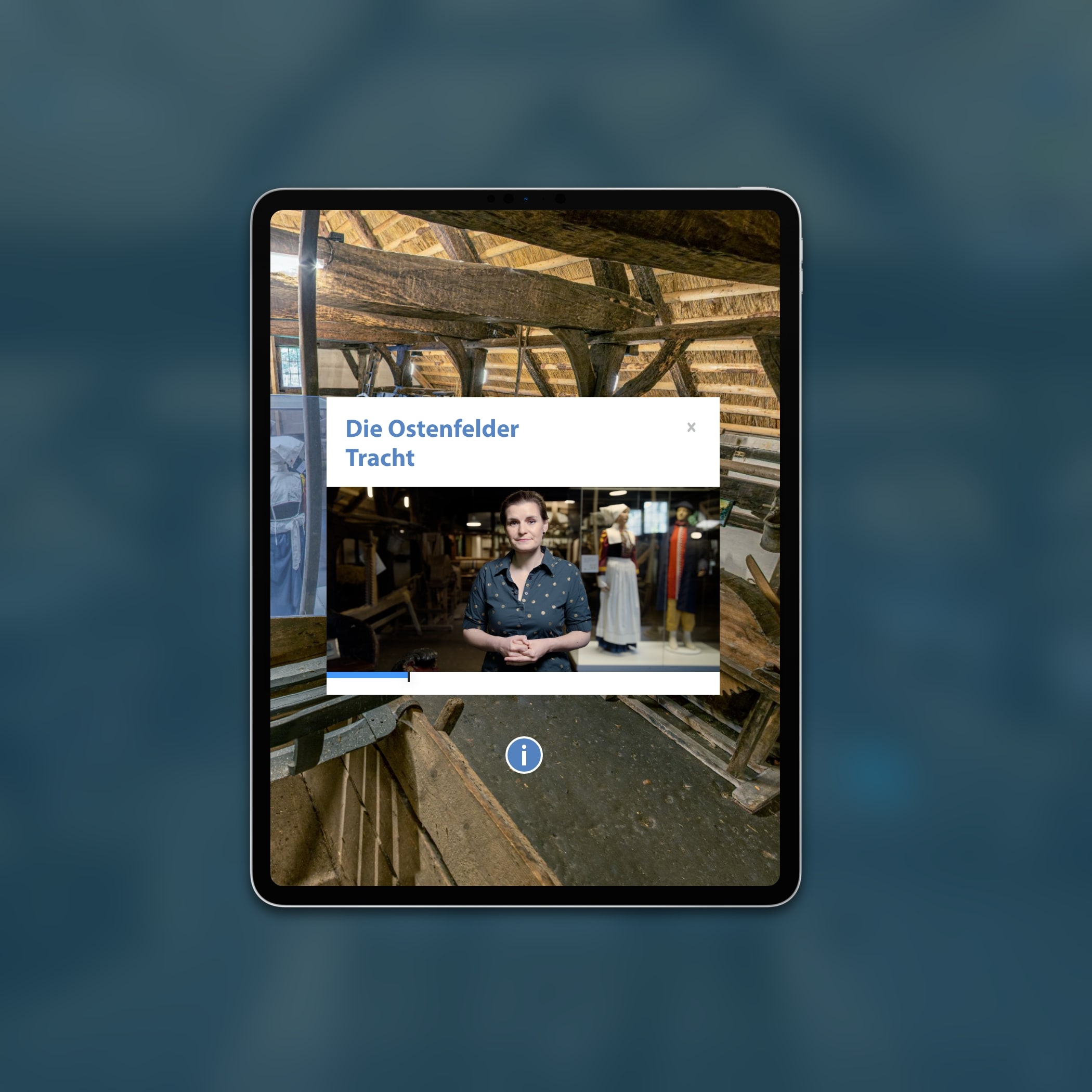 hochzwei_knsmhusum_teaser05.jpg Ipad mit geöffneten Video des Nordsee Museums Husum