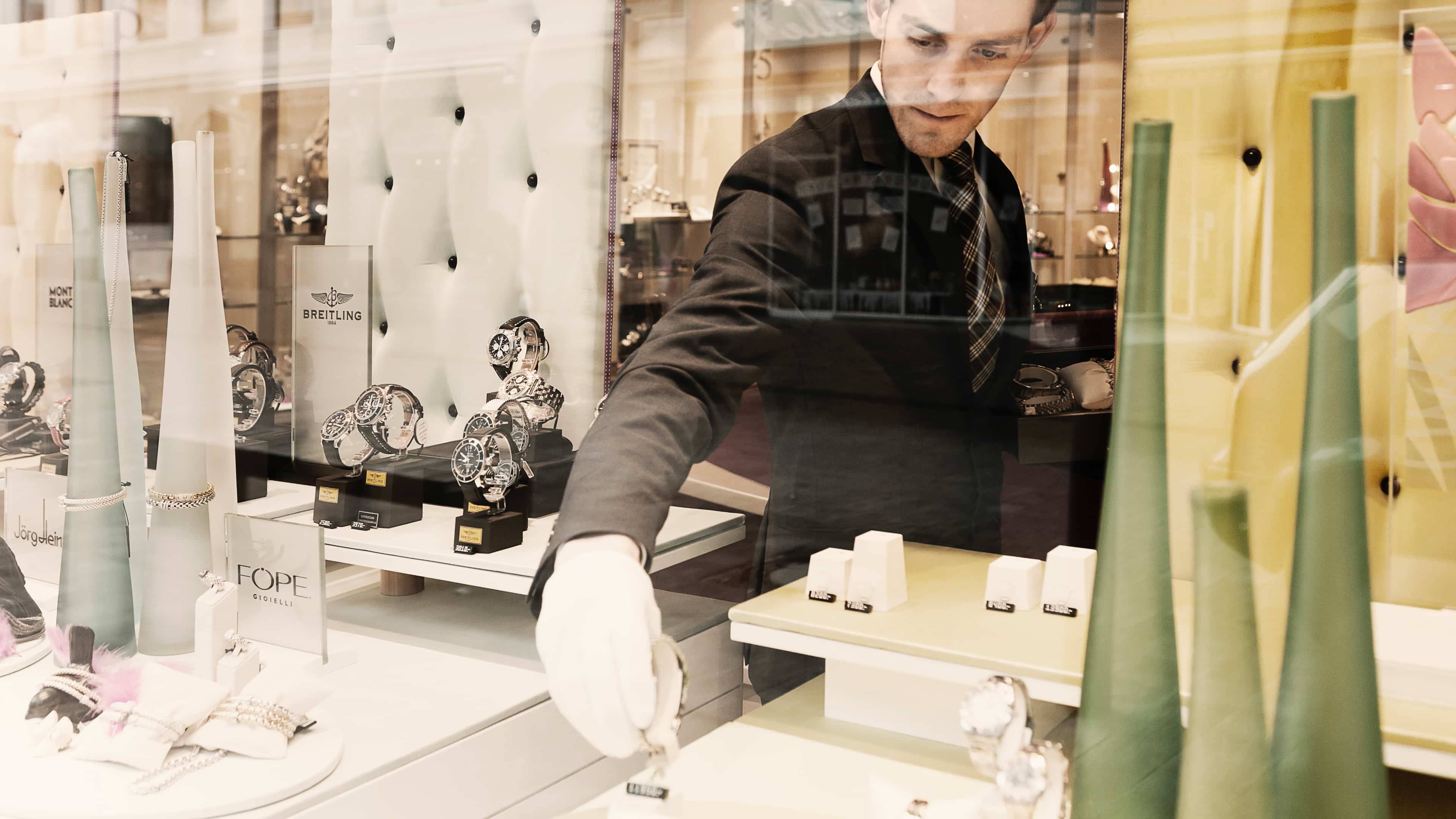 Peter Jürgensen Mitarbeiter im Schaufenster