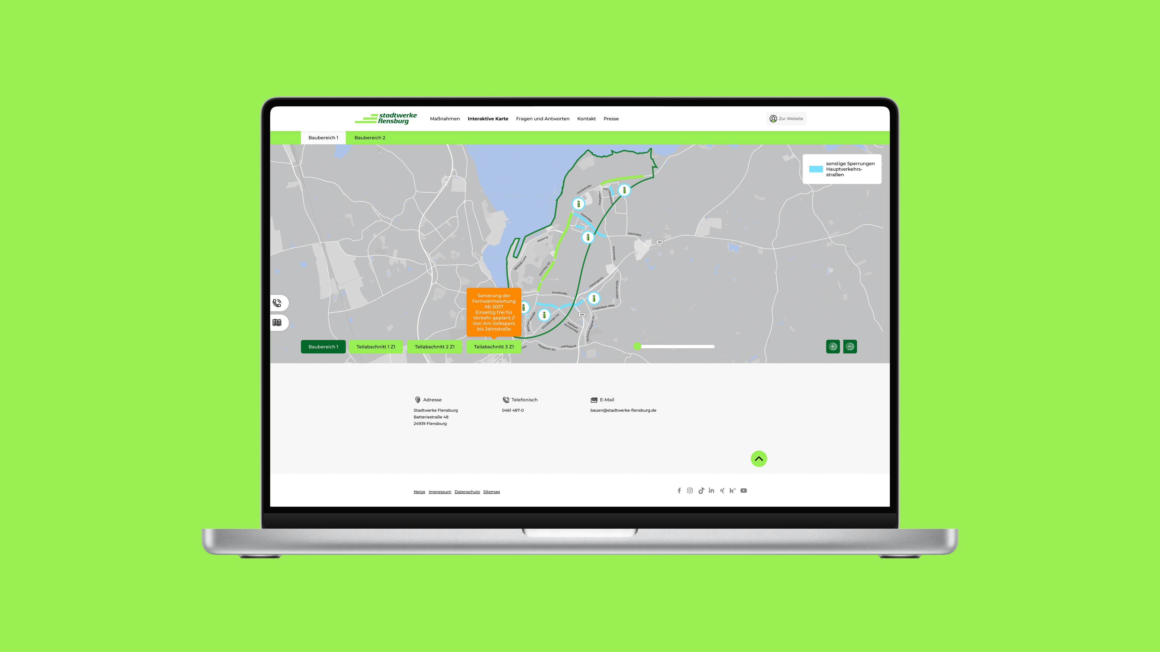 h2_stfl_bau_slider_02.jpg Ein Laptop mit einer Ansicht der Baustellen Landingpage.
