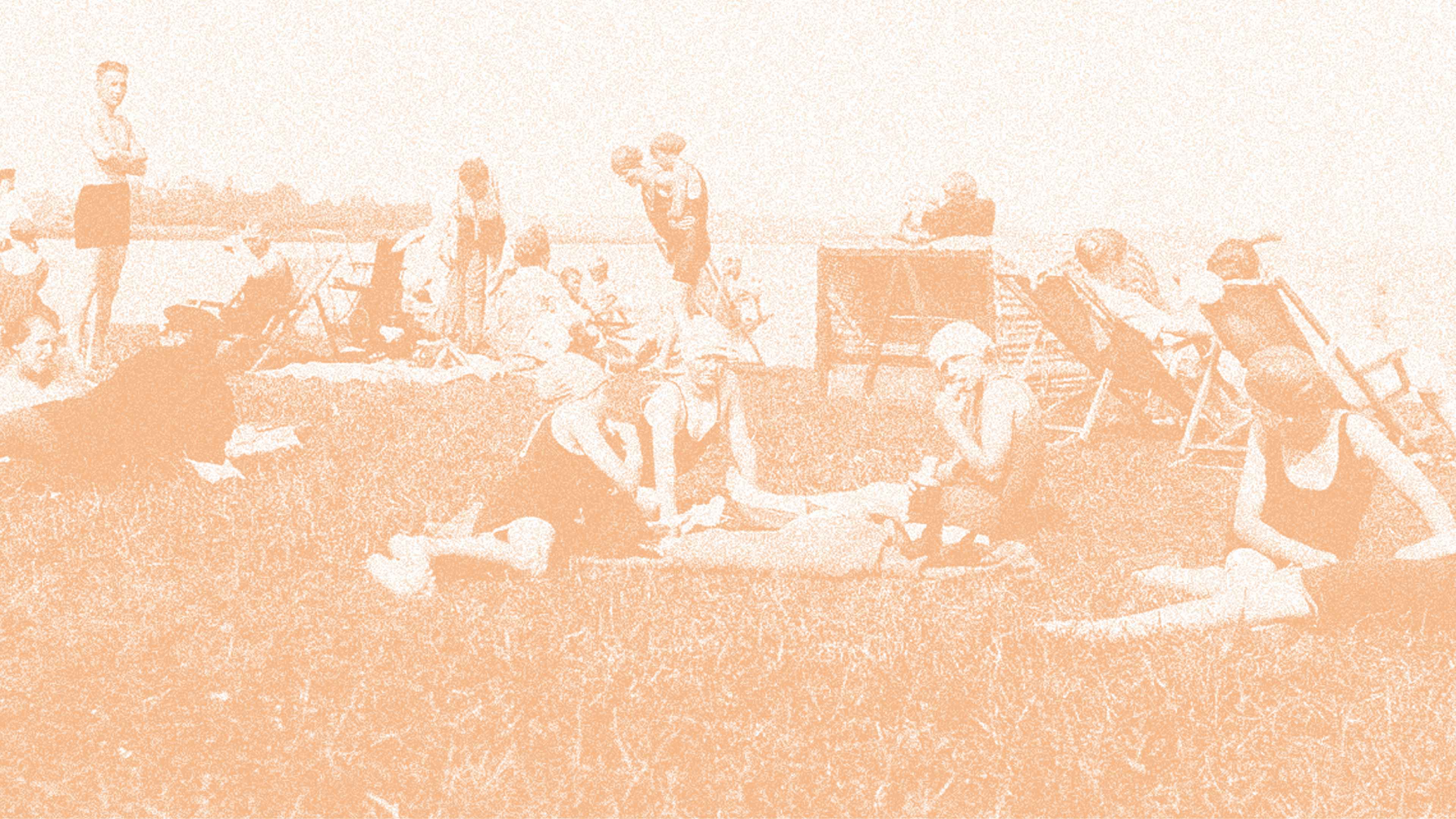 hochzwei_host_slider_02.jpg Alte Fotografie von Badegästen am Strand