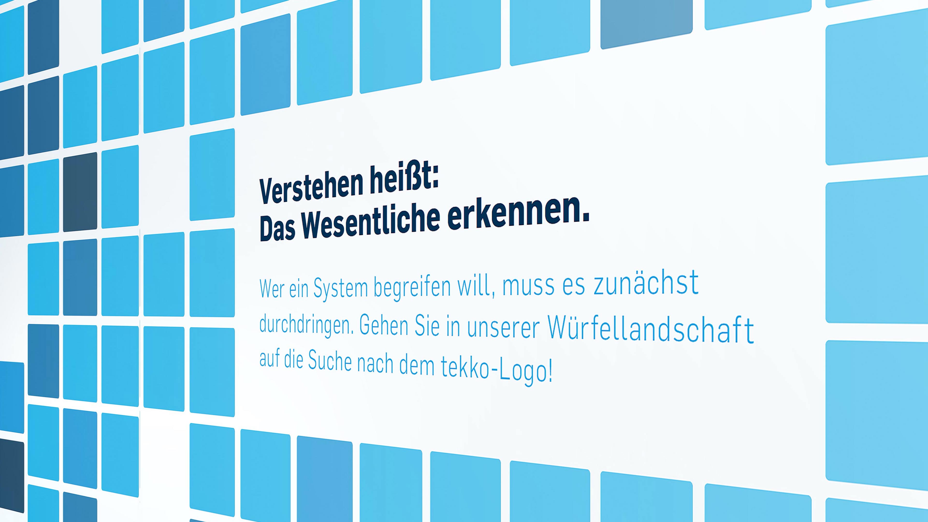 Viele blaue kacheln mit Text