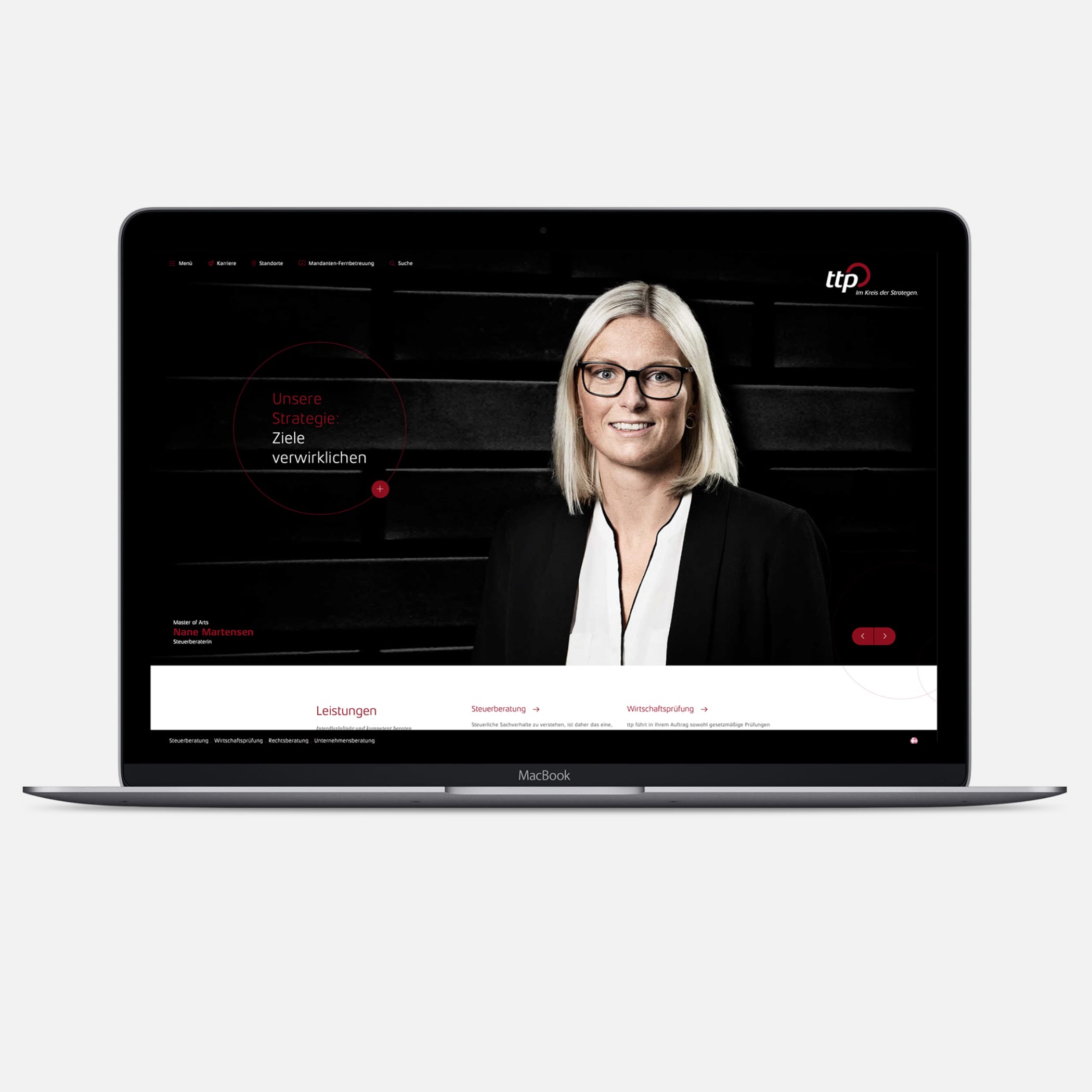 hochzwei_ttp_teaser_01.jpg schwarze Startseite mit ttp Mitarbeiterin