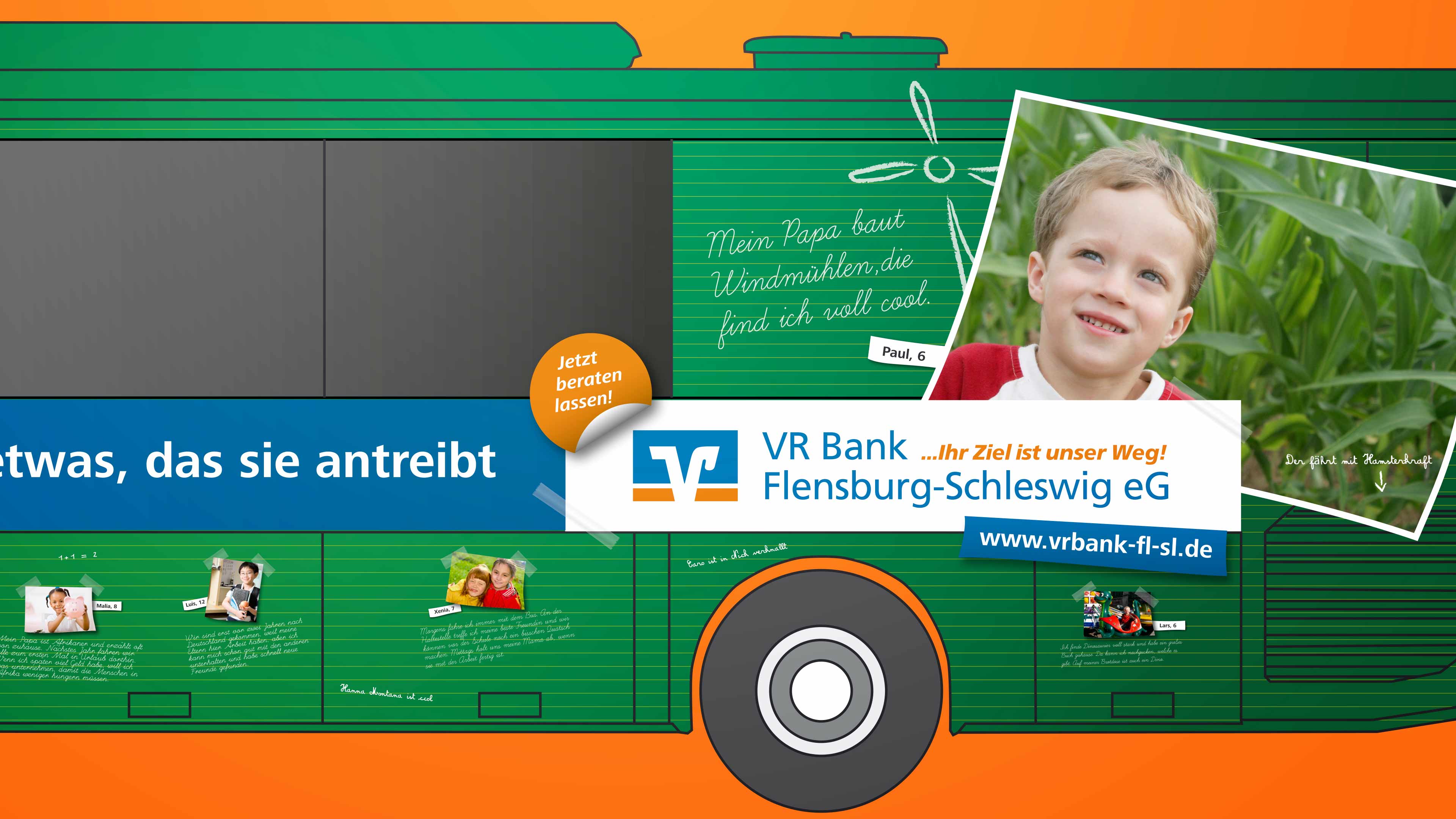 hochzwei_vrba_slider_03.jpg Grüner Bus mit mehreren Stickern