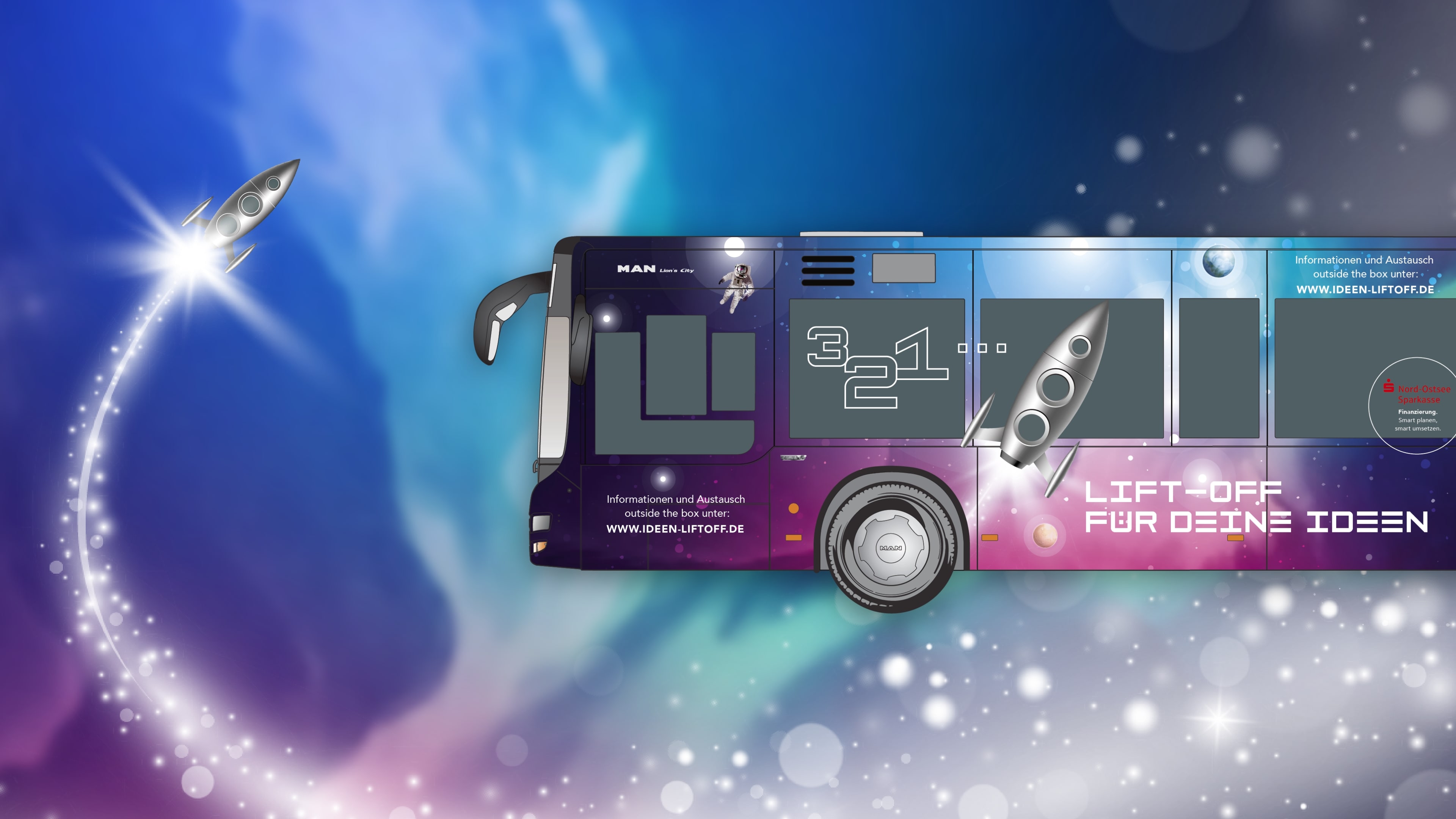 Vorderseite eines Busses mit bunter Busbeschriftung