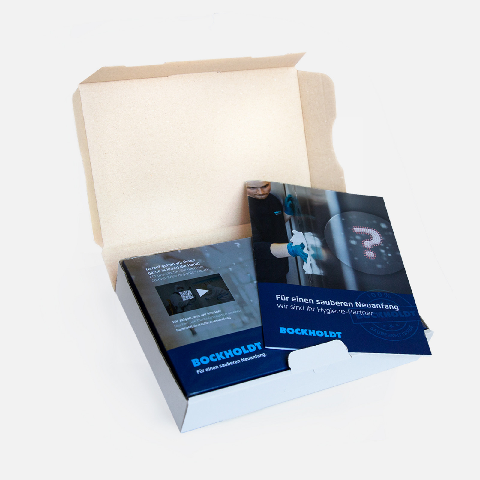 hochzwei_bockh_teaser_03.jpg Geöffnete Box mit BOCKHOLDT-Flyern