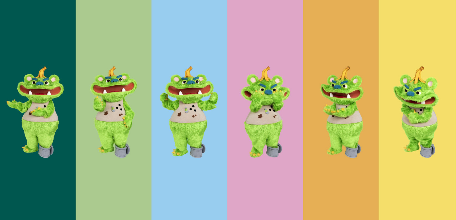 Lebensgroßes Zottelmonsterkostüm vor verschiedenen Hintergründen