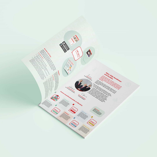 Logo- und Kampagnenkonzept für Sparkasse Aufgeschlagener Katalog der Sparkasse Holstein