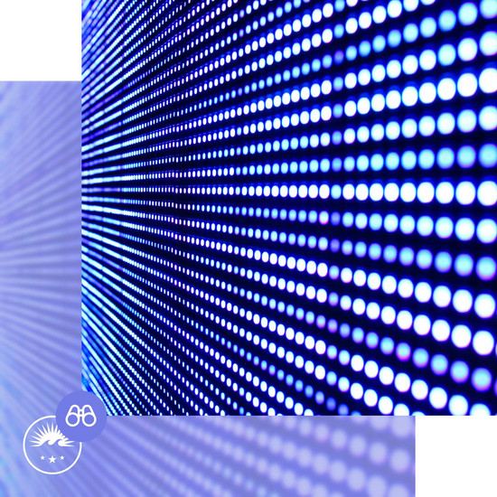 Den richtigen Augenblick nutzen mit Digital Signage Nahaufnahme von Lichterwand