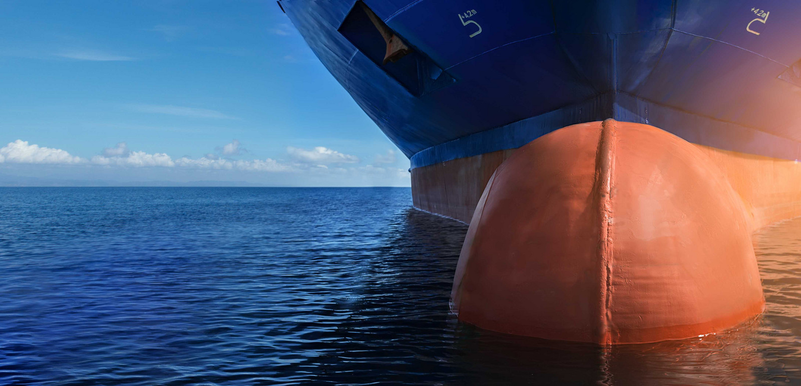 h2_hartmann_teaser_09.jpg Schiff von vorne