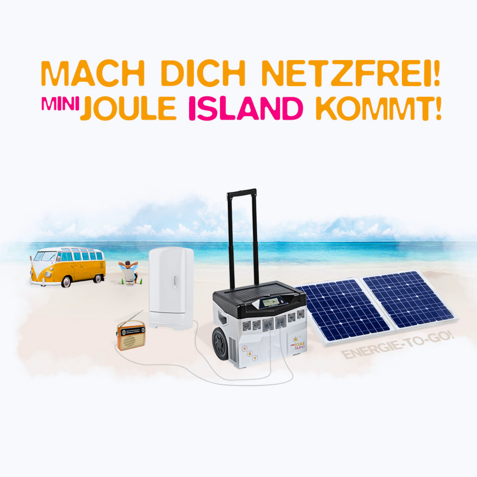 hochzwei_minijoule_teaser_05.jpg Ein Strand mit einem gelben Bulli, einer Solaranlage