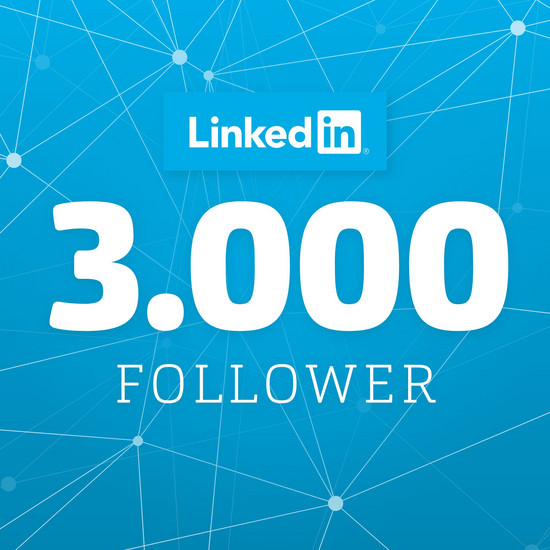 Blaue Grafik mit LinkedIn Logo und dem Schriftzug 3000 Follower