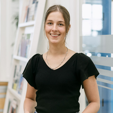 Porträt von HOCHZWEI-Mitarbeiterin Lara Cordes