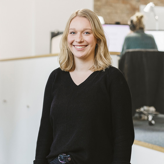 Mitarbeiterbild von Johanna Asmussen