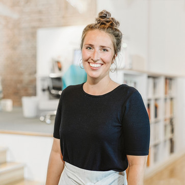 Johanna Zimmermann im Hochzwei Büro Flensburg