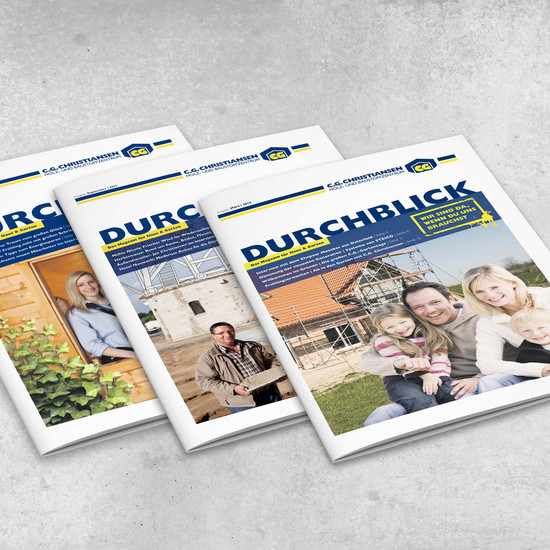 Drei weißt-blaue Magazine "Durchblick"