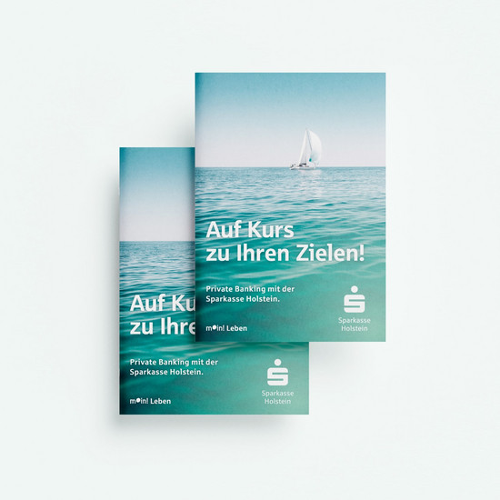 Zwei Magazine der Sparkasse Holstein