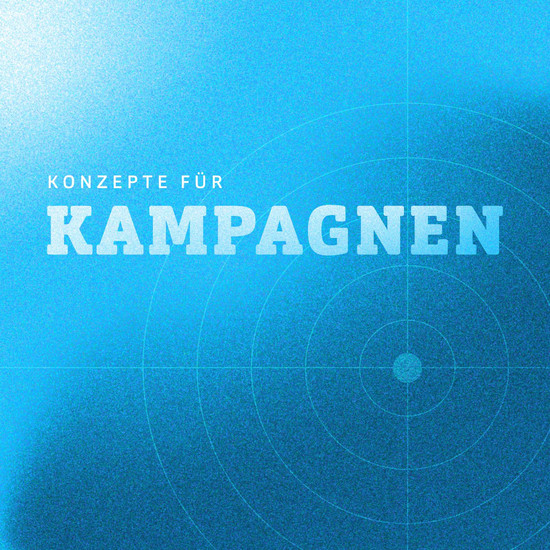 Weiße Kampagnen Aufschrift auf blauen Hintergrund