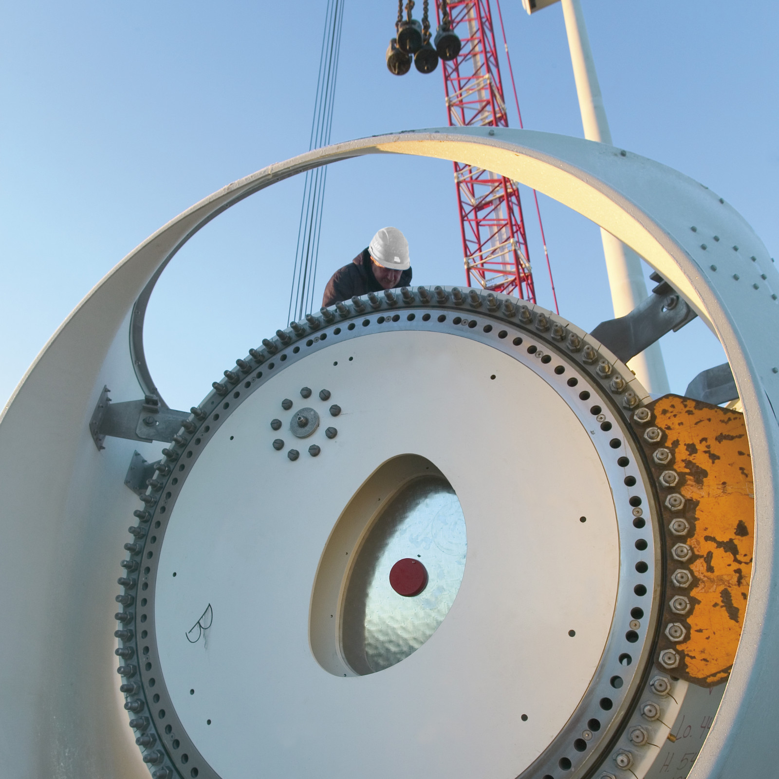 hochzwei_wkn_teaser_03.jpg Bauteile von Windkraftwerk