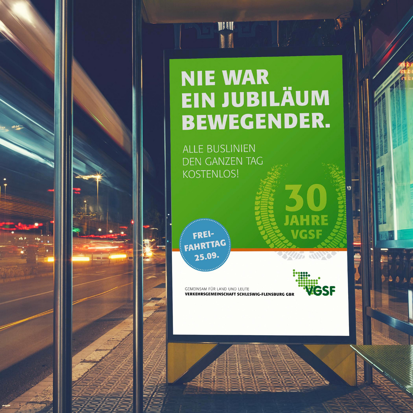 hochzwei_vgsf_teaser_06.jpg Werbung von vgsf an einer Bushaltestelle