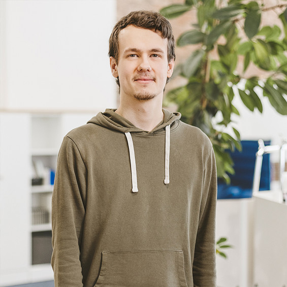 Andre Carstensen posiert vor der Kamera