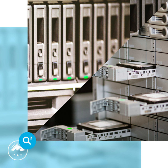 Green IT Nahaufnahme einer silbernen Maschine