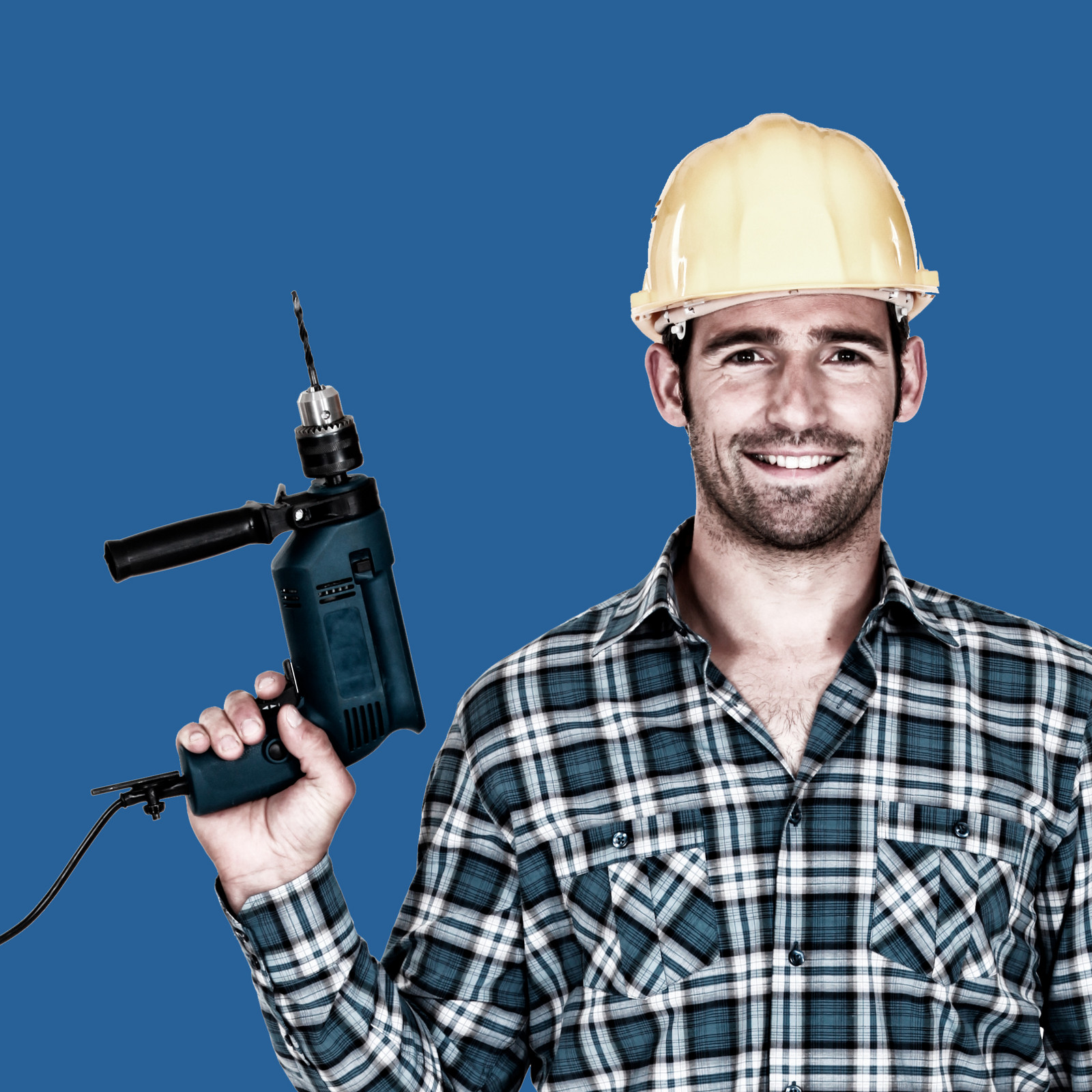 hochzwei_frla_teaser_05.jpg Ein Mann im Karohemd und gelben Hemd hält eine Bohrmaschine