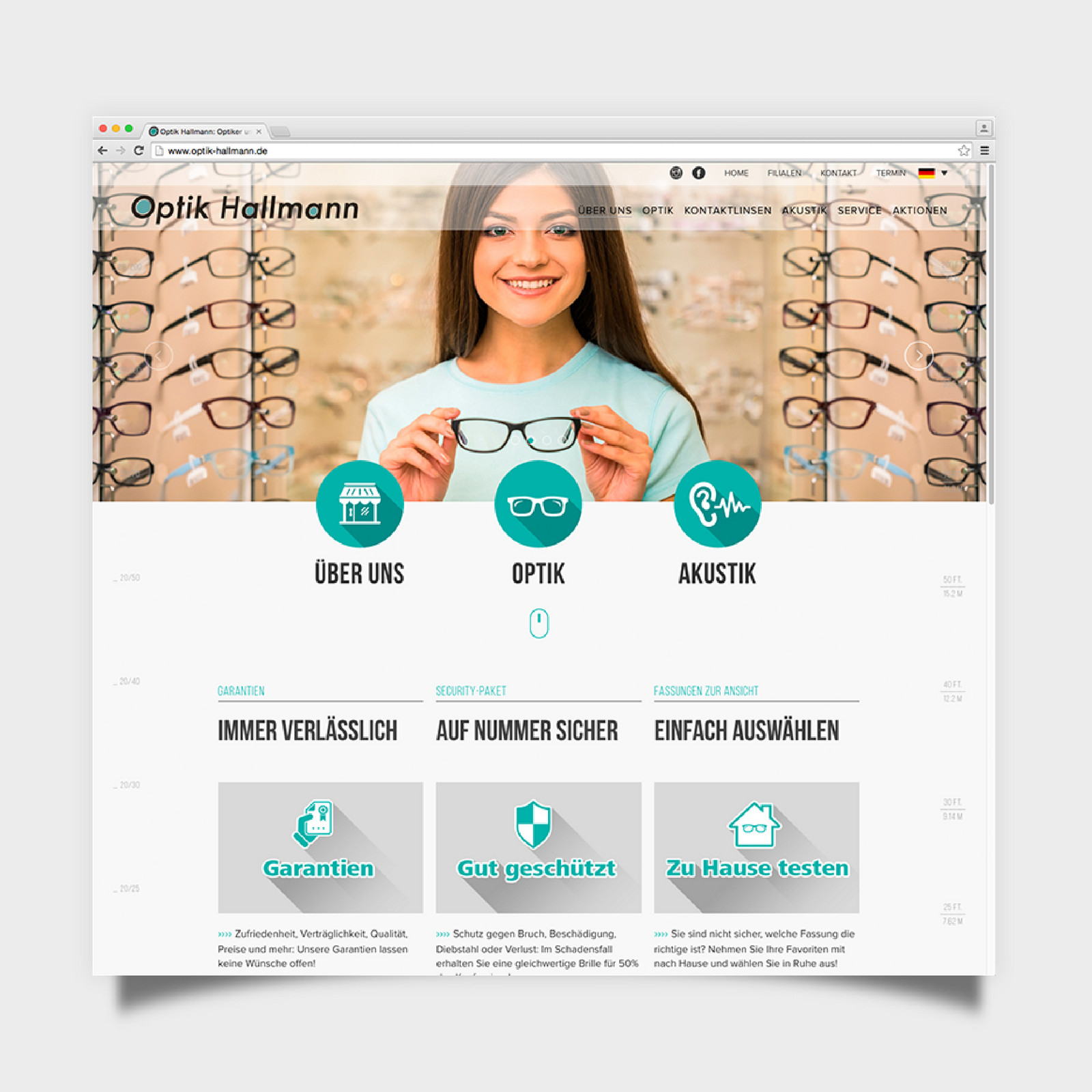 hochzwei_opha_teaser_03.jpg Brünette Frau hält eine braune Brille