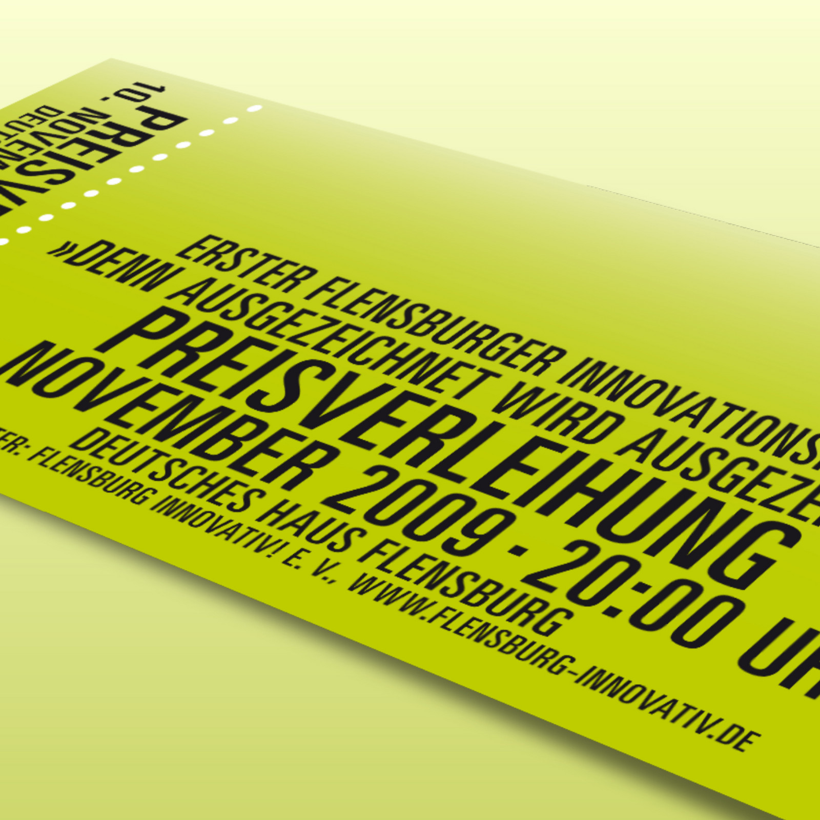 hochzwei_fli_teaser_07.jpg Nahaufnahme grünes Ticket zur Preisverleihung